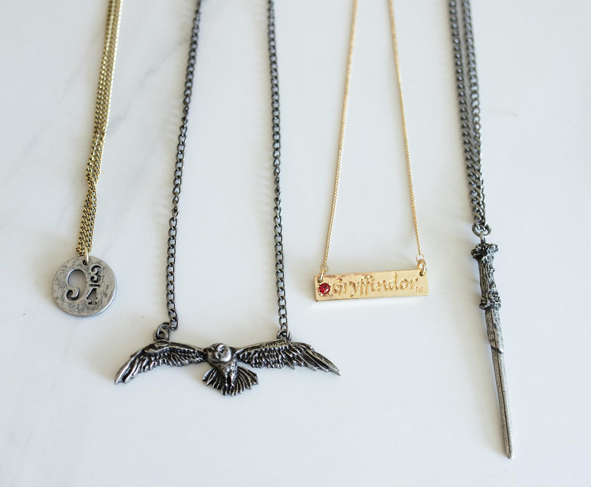 Harry Potter Gryffindor Script Bar Necklace with Stone
