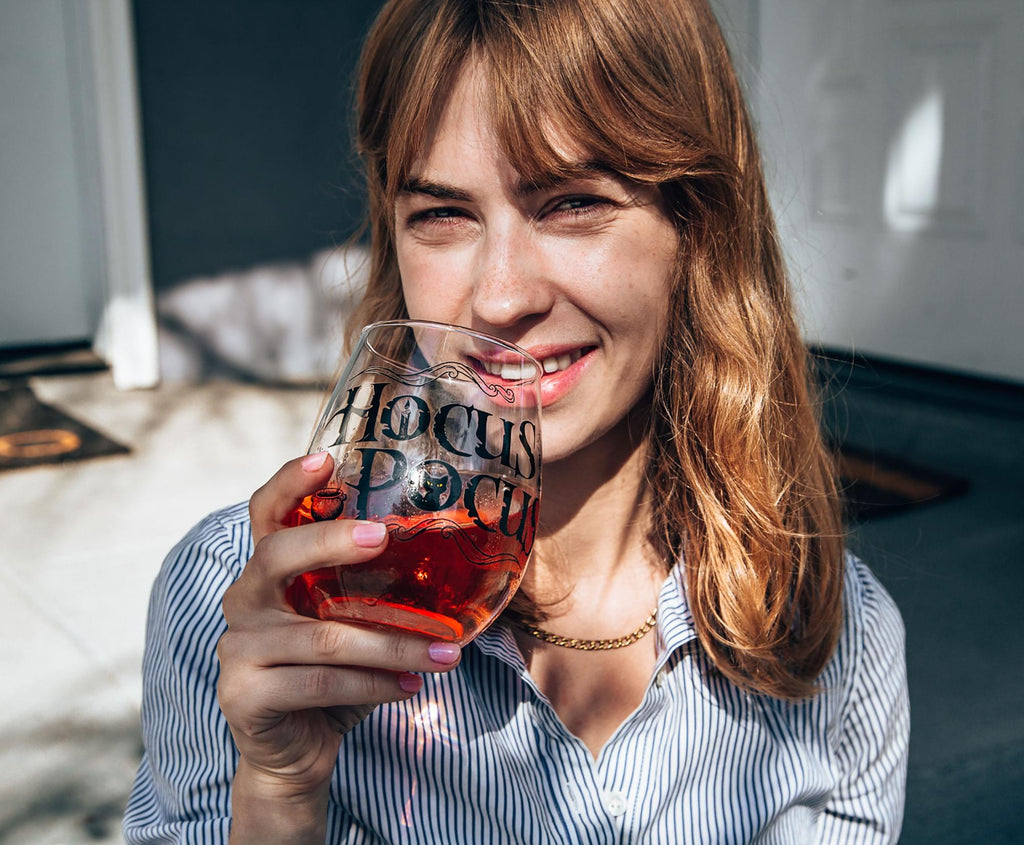Disney Hocus Pocus Teardrop Stemless Wine Glass | Holds 20 Ounces