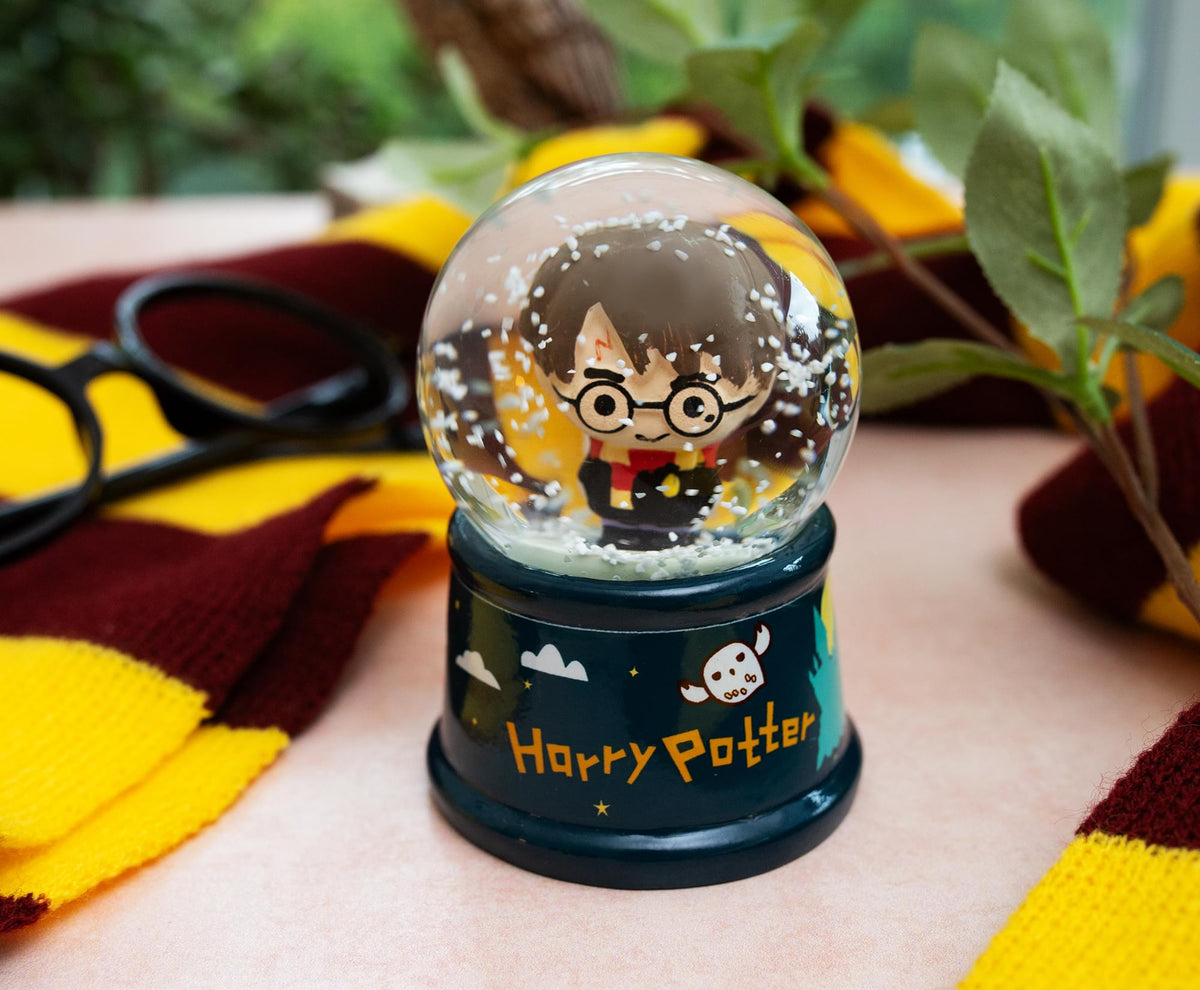 Harry Potter Chibi Mini Light-Up Snow Globe | 3 Inches Tall